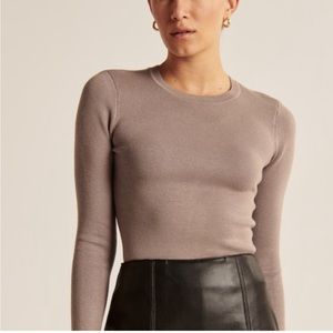 Abercrombie & Fitch Slim Crew Sweater